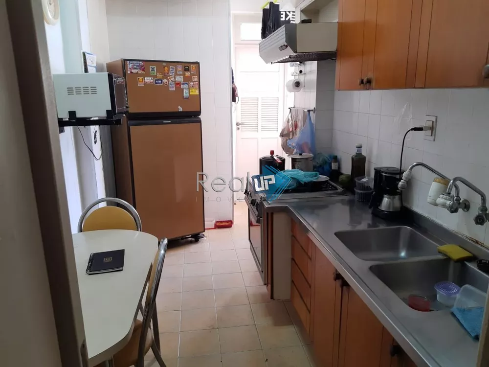 Apartamento à venda com 3 quartos, 97m² - Foto 3