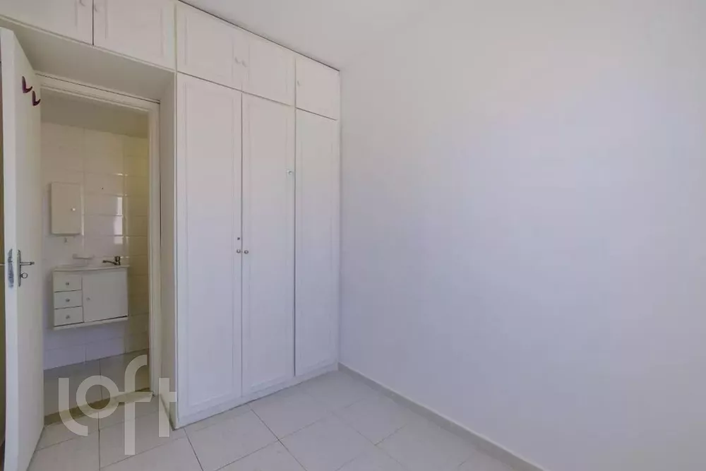 Apartamento à venda com 2 quartos, 82m² - Foto 13