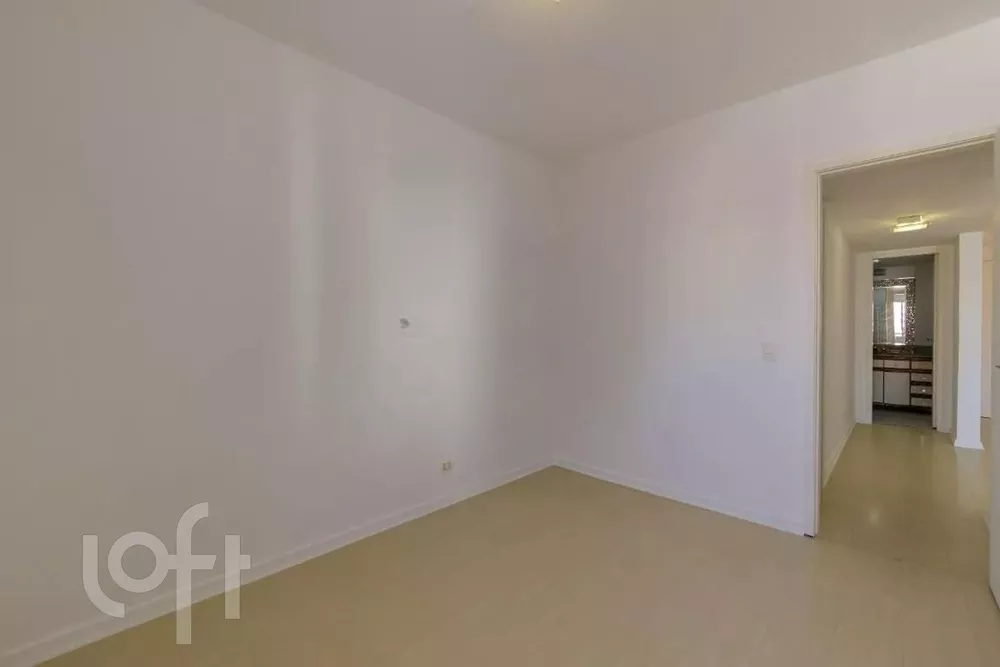 Apartamento à venda com 2 quartos, 82m² - Foto 7