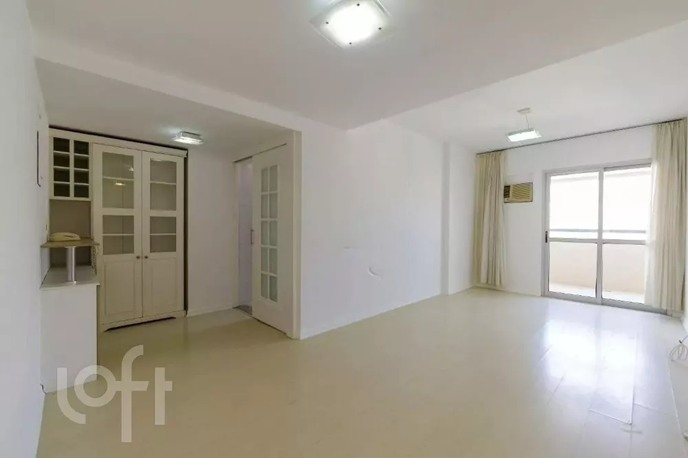 Apartamento à venda com 2 quartos, 82m² - Foto 15