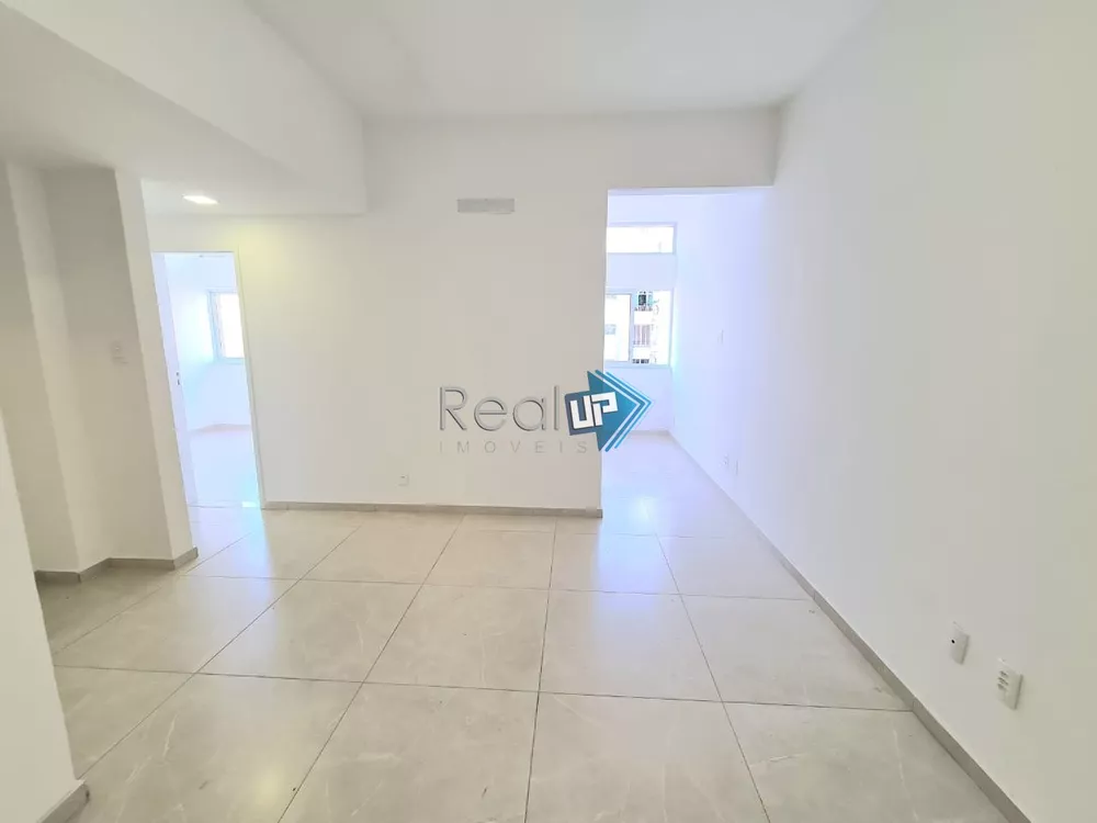 Apartamento à venda com 2 quartos, 55m² - Foto 2