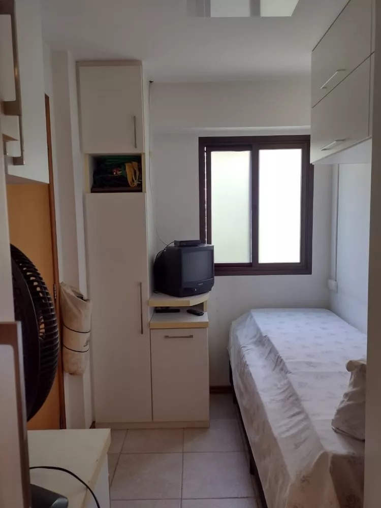 Apartamento à venda com 3 quartos, 178m² - Foto 13