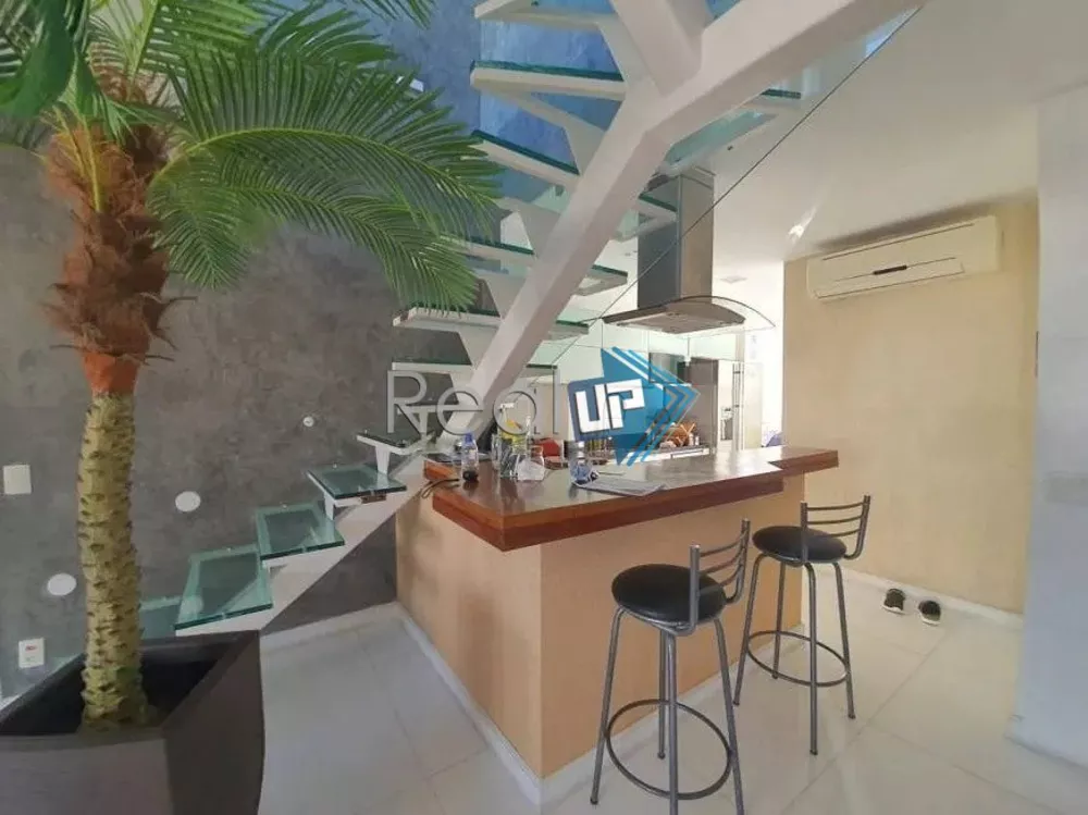 Cobertura, 3 quartos, 280 m² - Foto 23