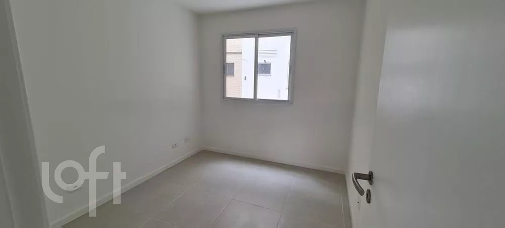 Apartamento à venda com 3 quartos, 87m² - Foto 5