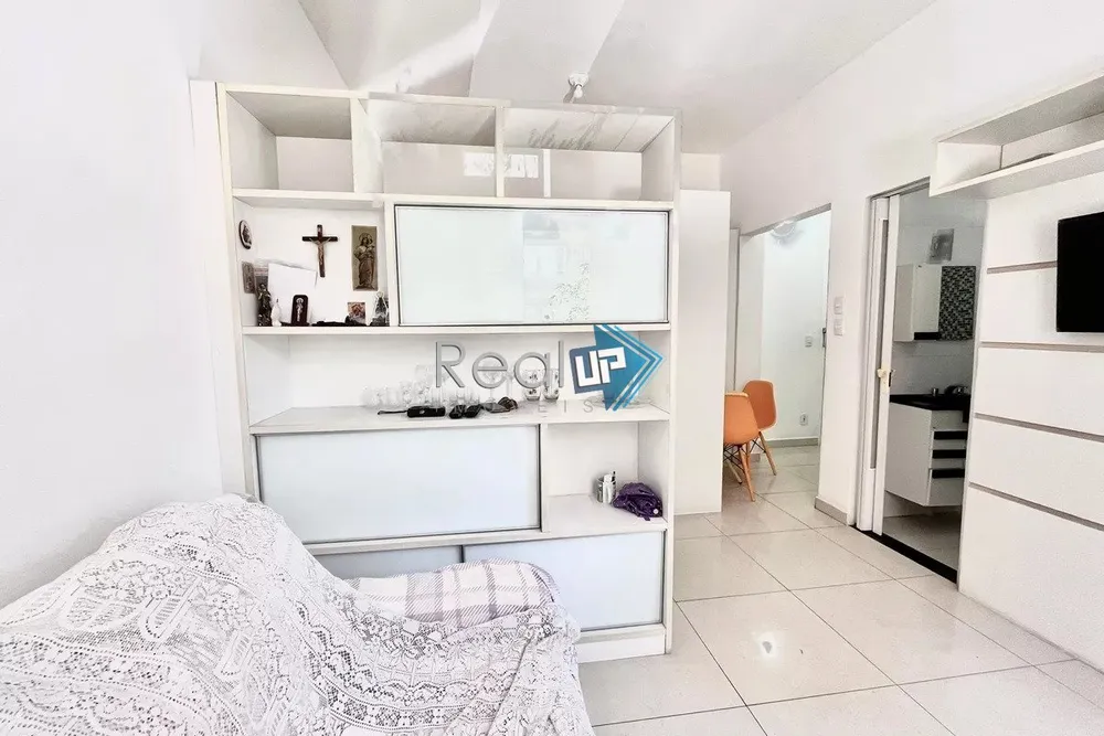 Apartamento, 1 quarto, 28 m² - Foto 2