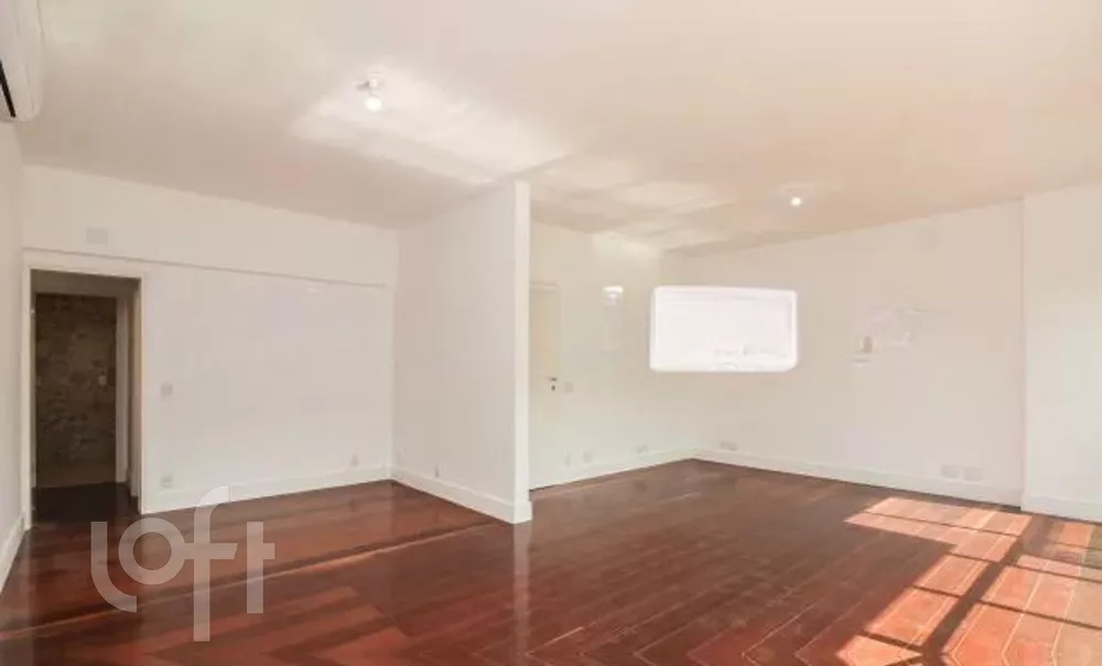 Apartamento à venda com 3 quartos, 150m² - Foto 4