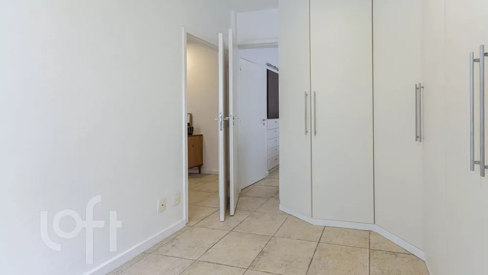 Apartamento à venda com 2 quartos, 79m² - Foto 7