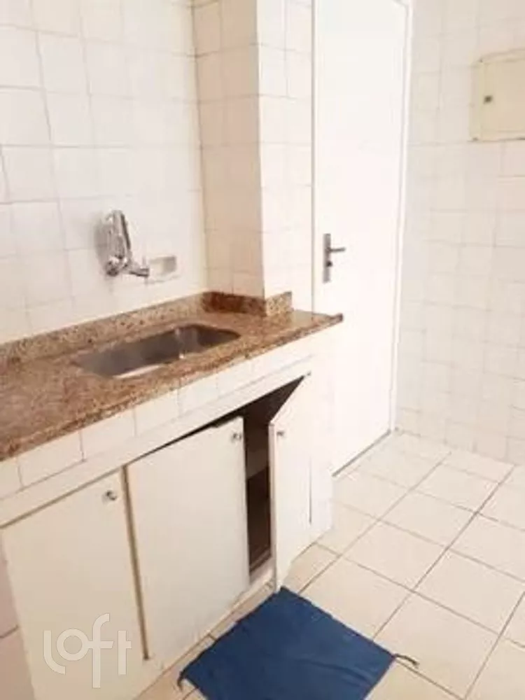 Apartamento à venda com 3 quartos, 98m² - Foto 3