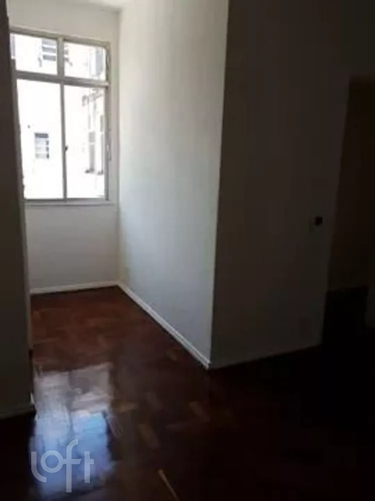 Apartamento à venda com 3 quartos, 98m² - Foto 4