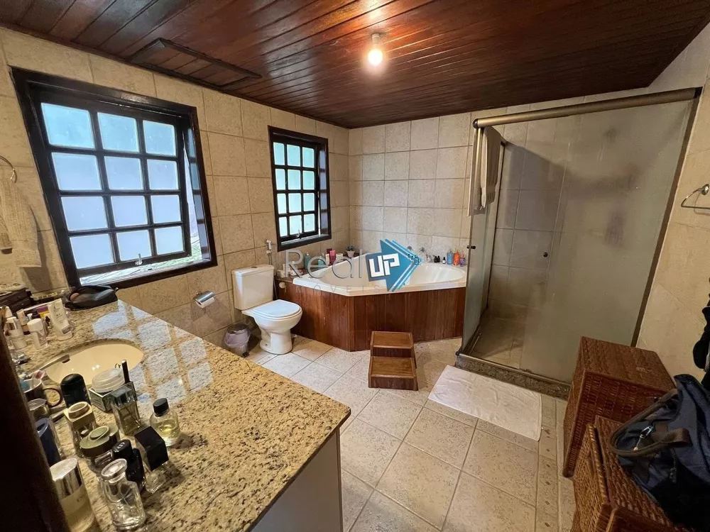 Casa, 3 quartos, 213 m² - Foto 11