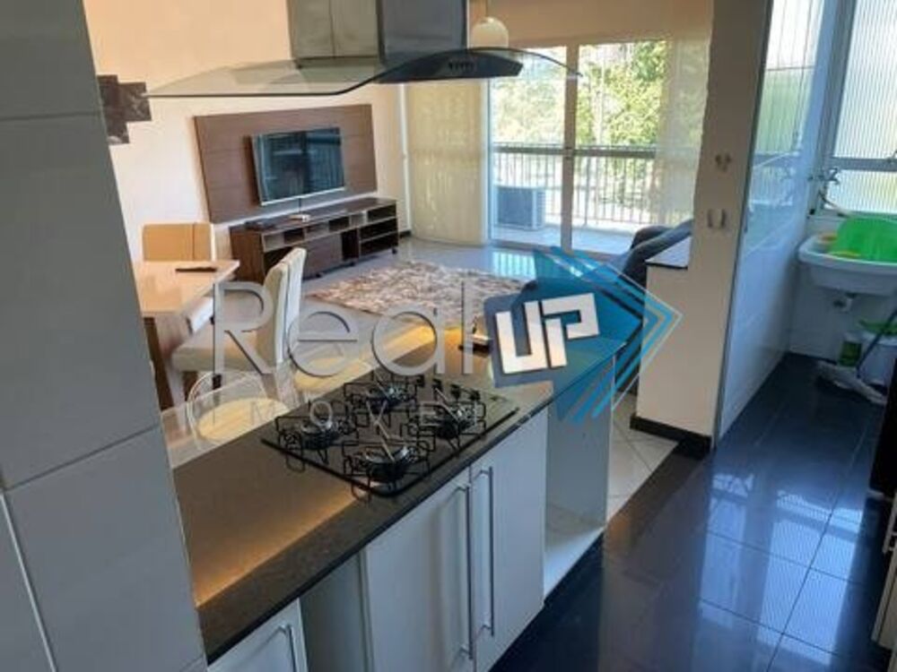 Apartamento à venda com 1 quarto, 78m² - Foto 4