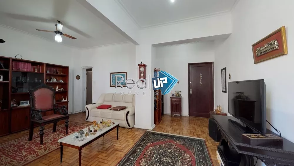 Apartamento à venda com 3 quartos, 109m² - Foto 1