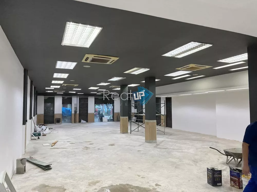 Casa Comercial para alugar com 20 quartos, 380m² - Foto 1