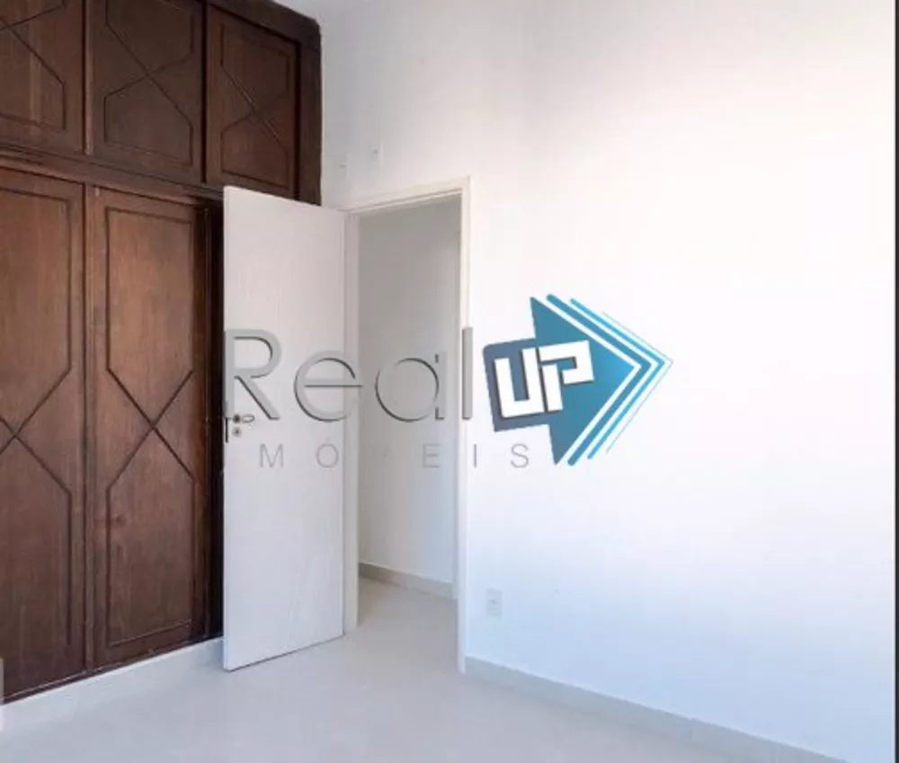 Apartamento à venda com 1 quarto, 56m² - Foto 2