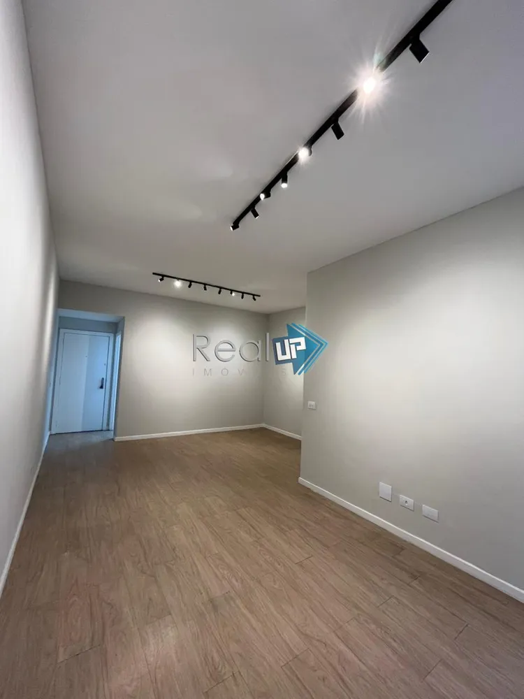 Apartamento, 3 quartos, 90 m² - Foto 2