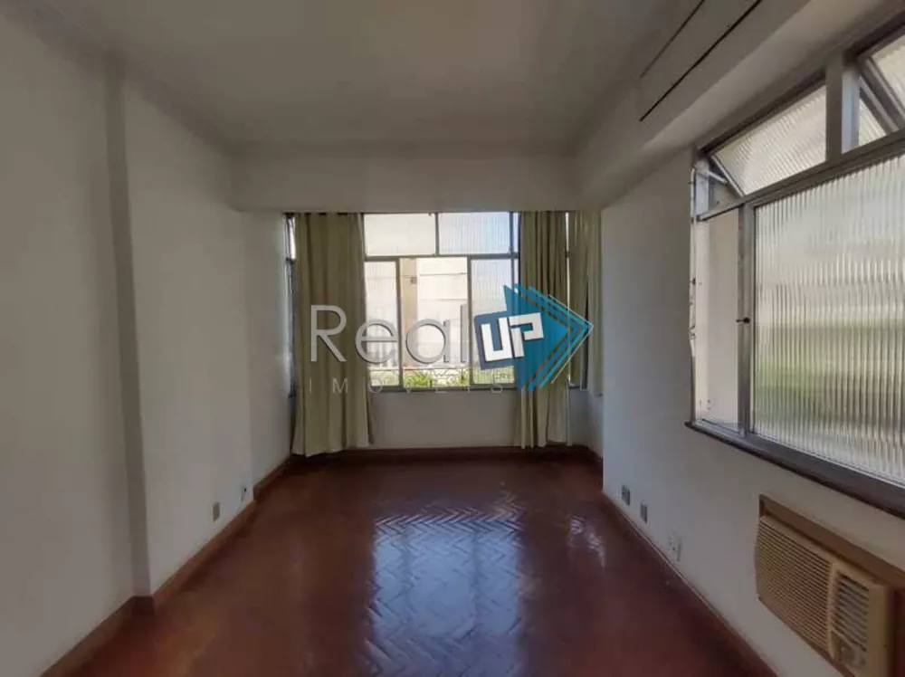 Apartamento à venda com 3 quartos, 110m² - Foto 3