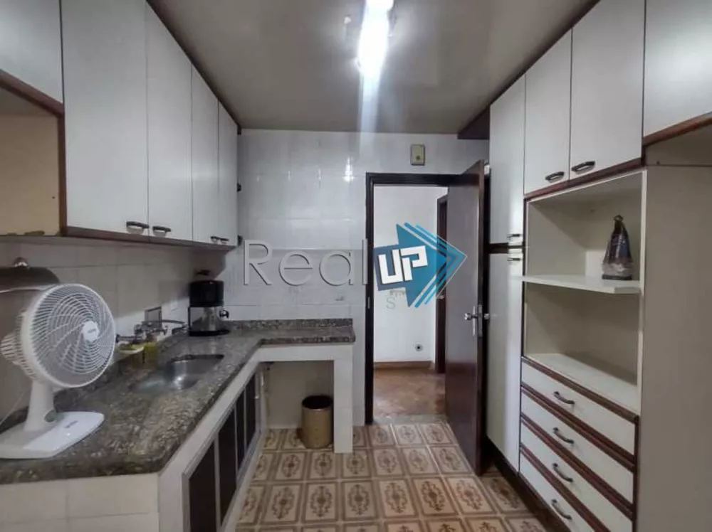 Apartamento à venda com 3 quartos, 110m² - Foto 5