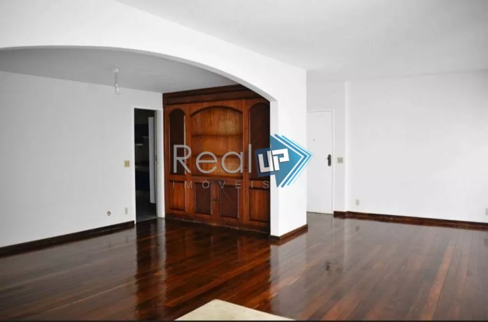 Apartamento à venda com 4 quartos, 148m² - Foto 2