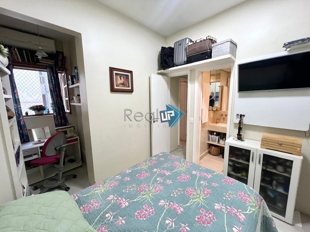 Apartamento à venda com 2 quartos, 65m² - Foto 9