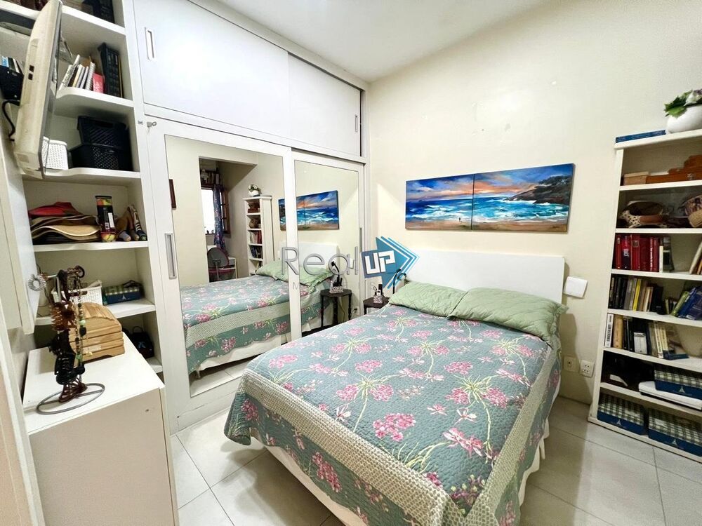 Apartamento à venda com 2 quartos, 65m² - Foto 7