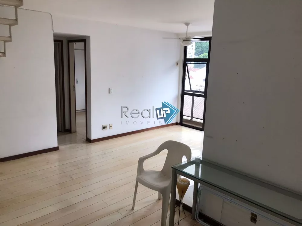 Apartamento à venda com 2 quartos, 156m² - Foto 3