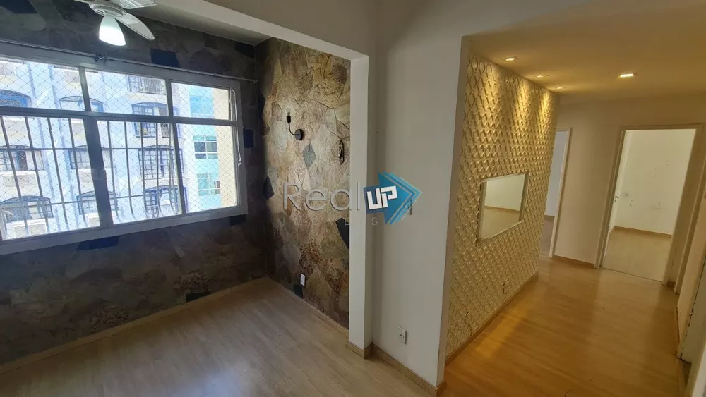 Apartamento à venda com 3 quartos, 122m² - Foto 3