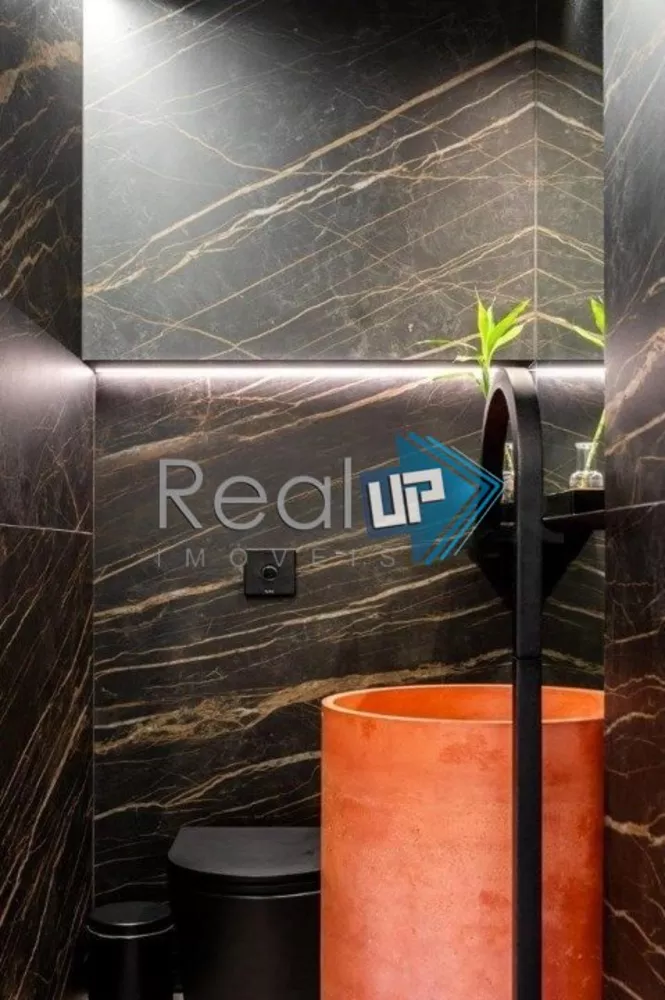 Apartamento, 3 quartos, 260 m² - Foto 2