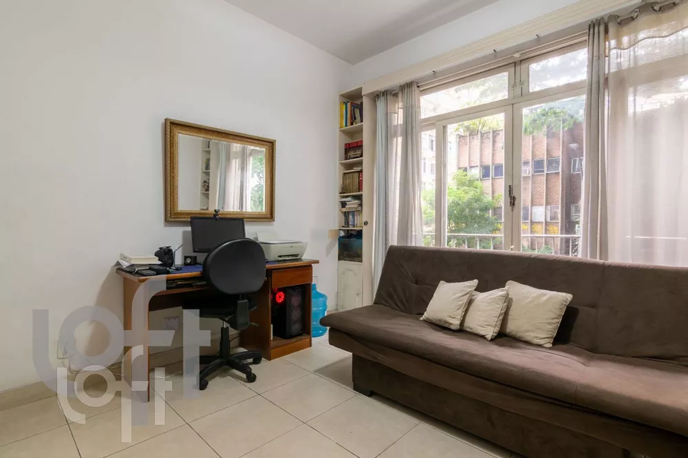 Apartamento à venda com 3 quartos, 140m² - Foto 4