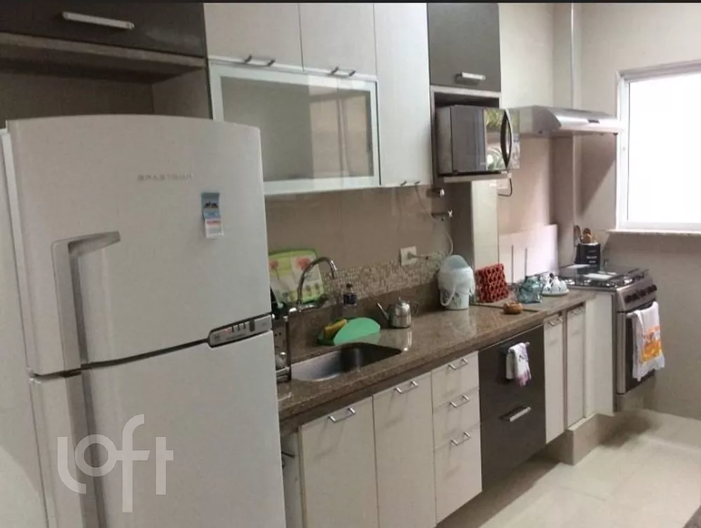 Apartamento à venda com 3 quartos, 135m² - Foto 4