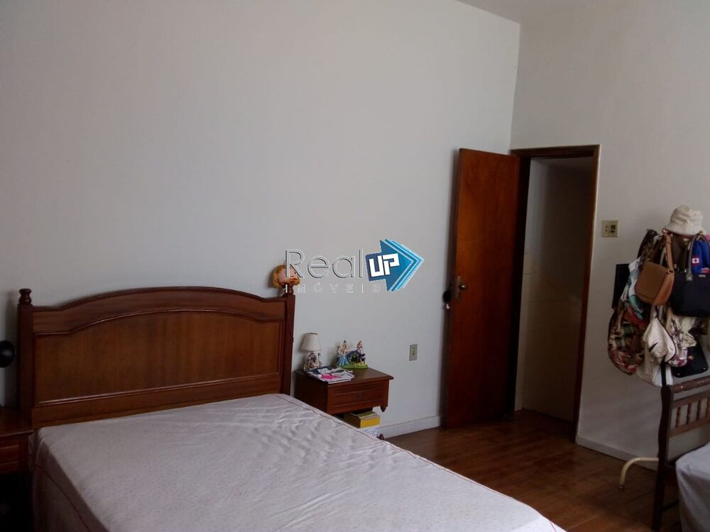 Casa à venda com 2 quartos, 276m² - Foto 3