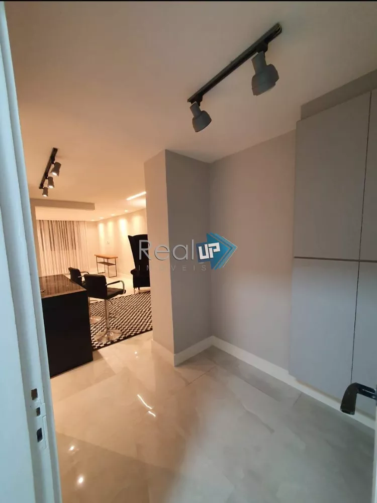 Apartamento para alugar com 3 quartos, 116m² - Foto 8