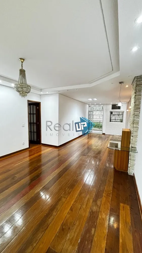 Apartamento, 3 quartos, 156 m² - Foto 1