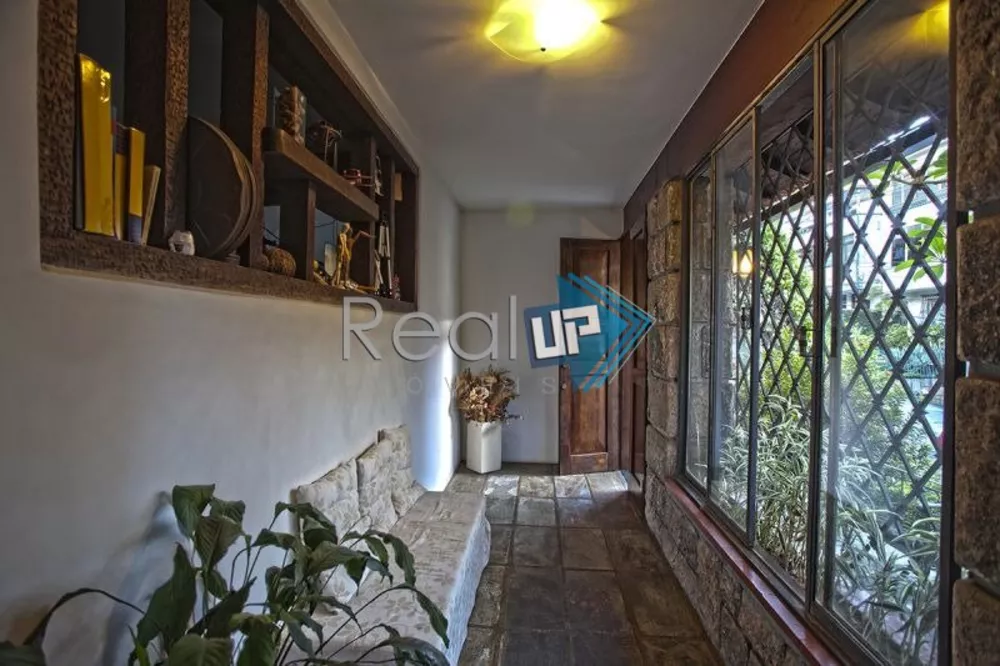 Casa, 4 quartos, 380 m² - Foto 2