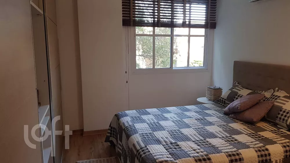 Apartamento à venda com 3 quartos, 180m² - Foto 3