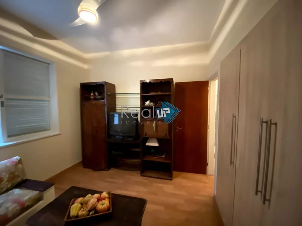 Apartamento à venda com 3 quartos, 137m² - Foto 6