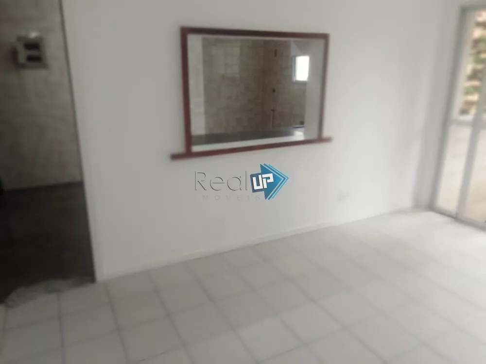 Apartamento à venda com 2 quartos, 97m² - Foto 2