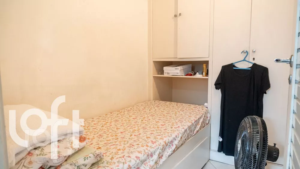 Apartamento à venda com 3 quartos, 221m² - Foto 3