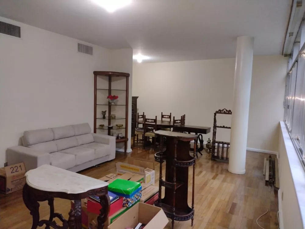 Apartamento à venda com 3 quartos, 175m² - Foto 1