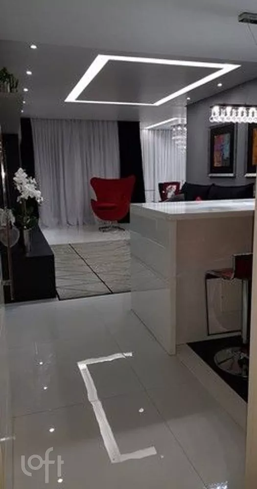 Apartamento à venda com 3 quartos, 125m² - Foto 3