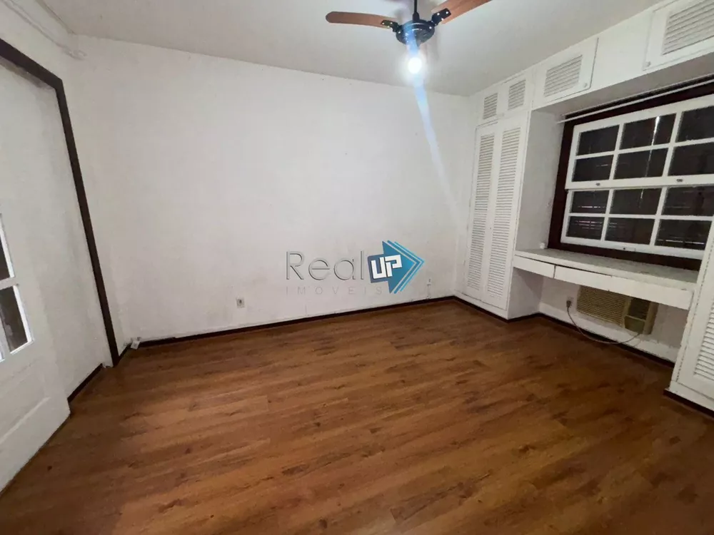 Casa, 4 quartos, 300 m² - Foto 13