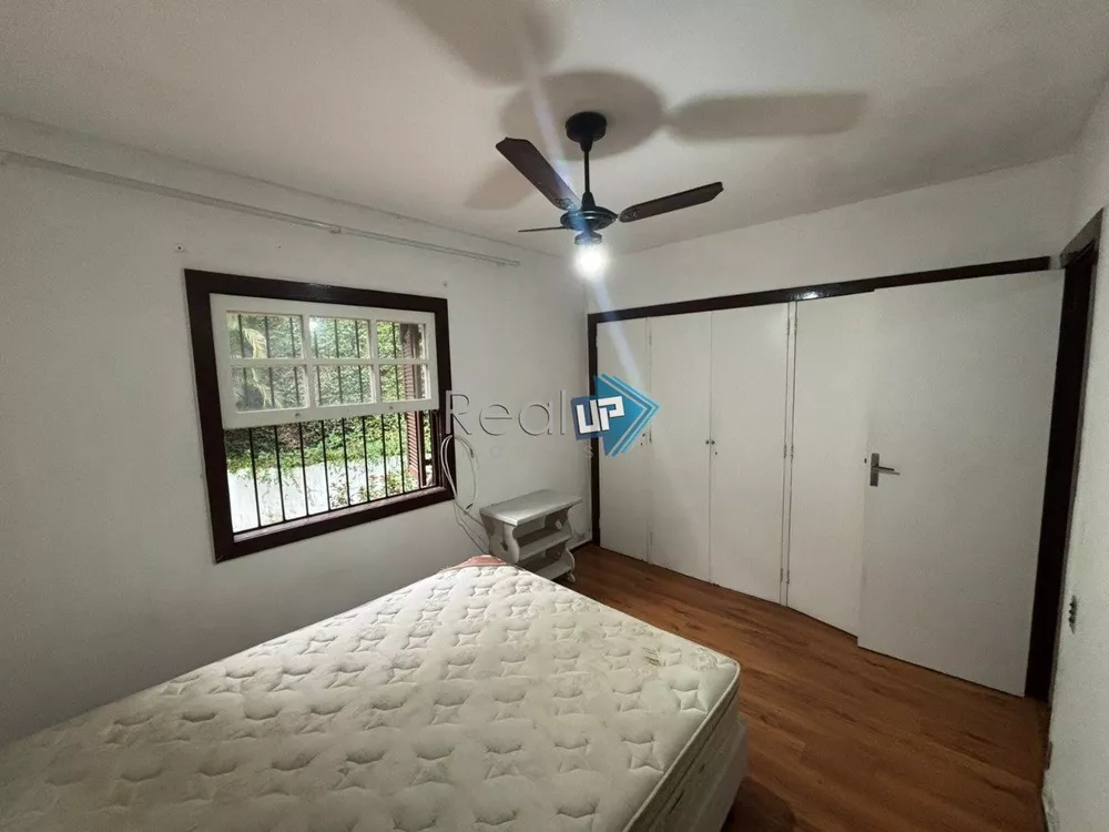 Casa, 4 quartos, 300 m² - Foto 32