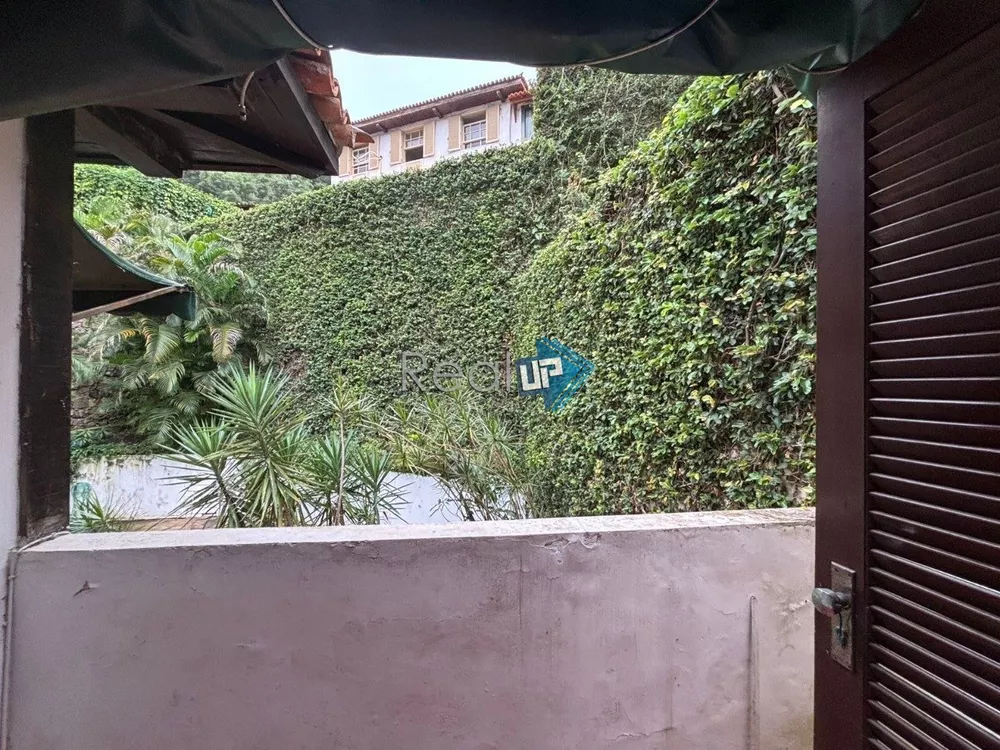 Casa, 4 quartos, 300 m² - Foto 9