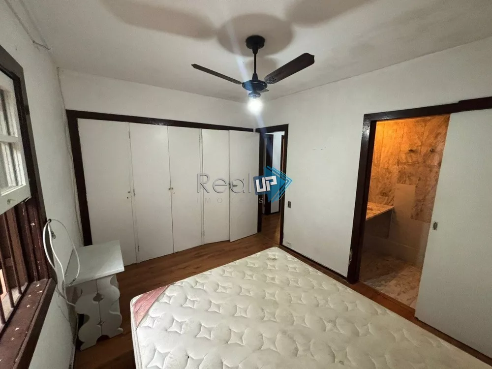 Casa, 4 quartos, 300 m² - Foto 11