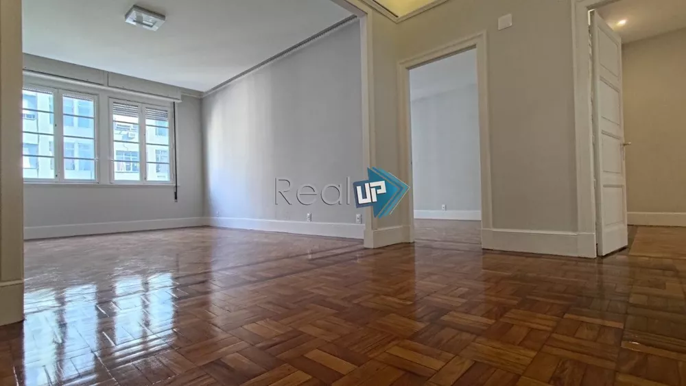 Apartamento à venda com 3 quartos, 100m² - Foto 1