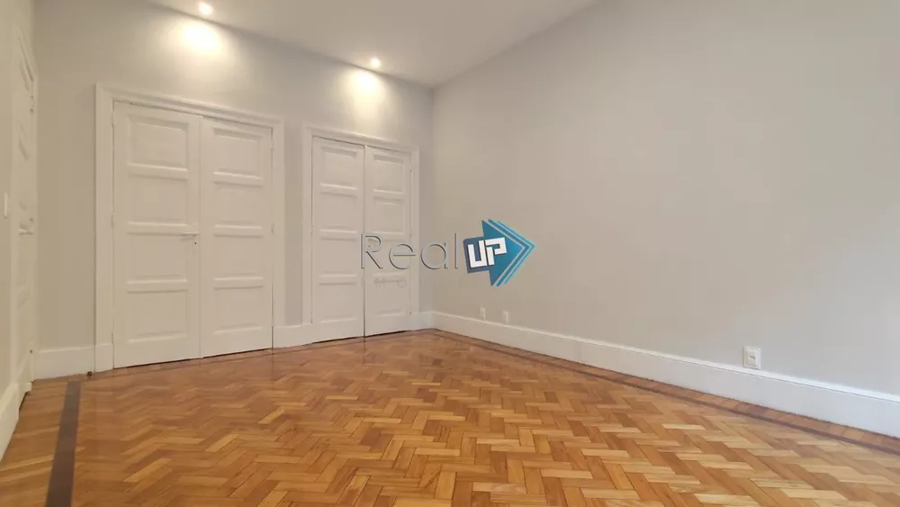 Apartamento à venda com 3 quartos, 100m² - Foto 8