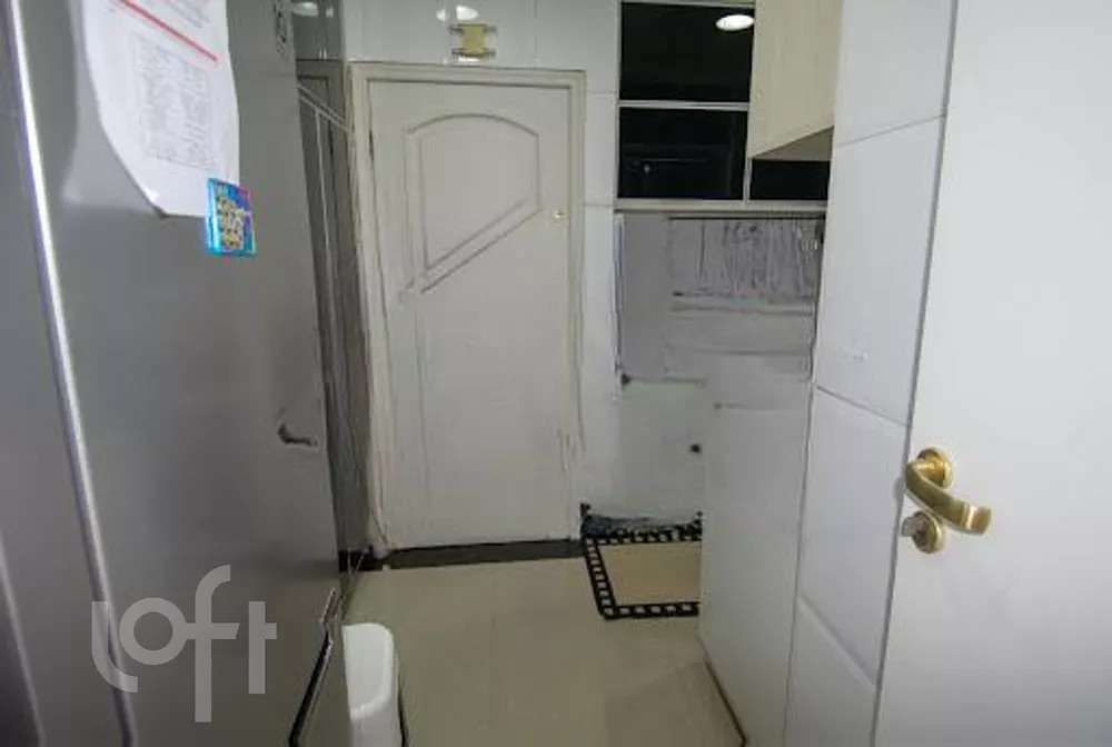 Apartamento à venda com 3 quartos, 144m² - Foto 7