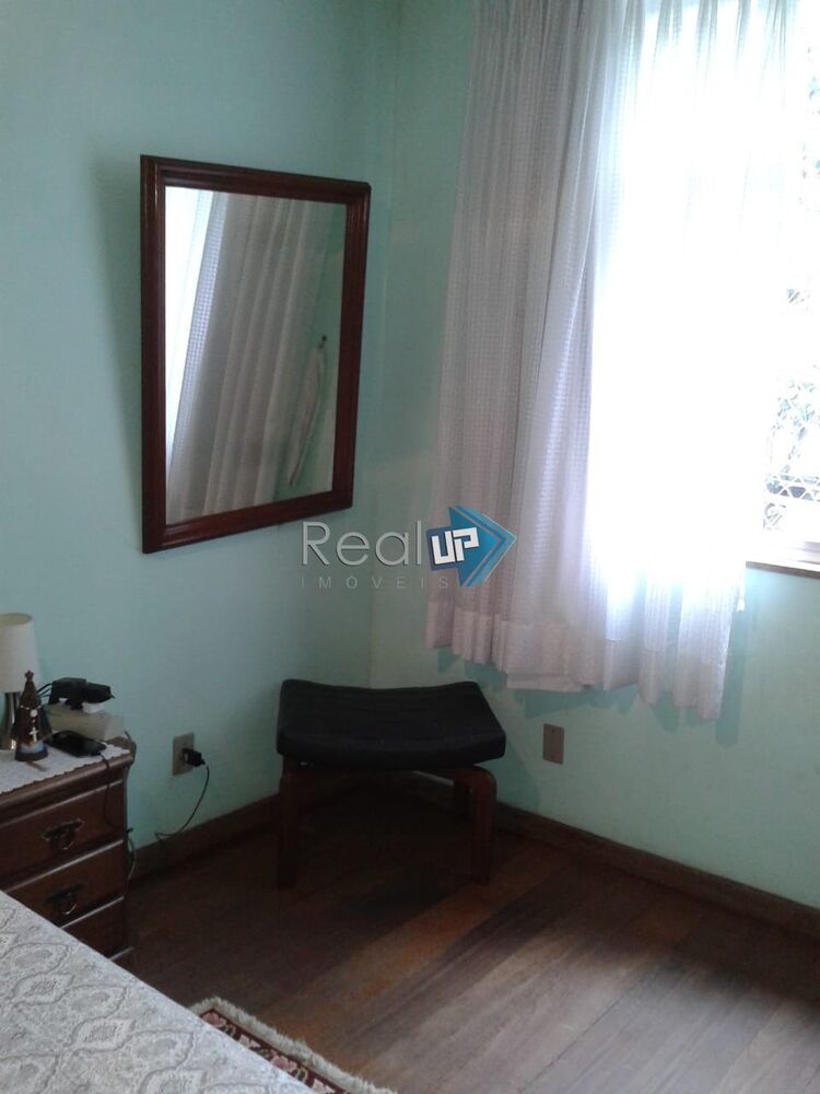 Casa à venda com 4 quartos, 300m² - Foto 6