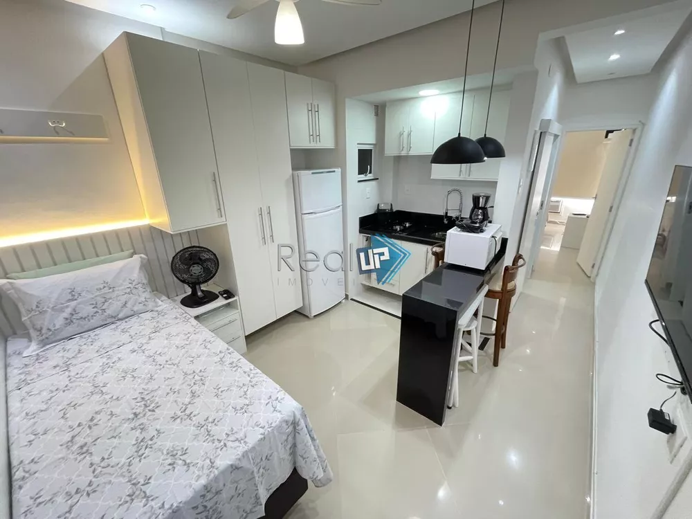 Apartamento à venda com 1 quarto, 31m² - Foto 2