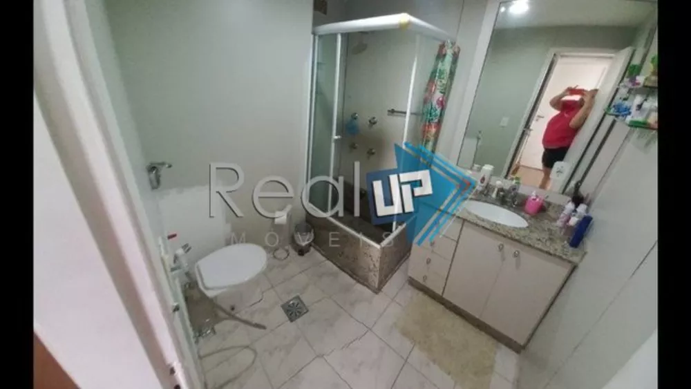 Apartamento à venda com 3 quartos, 94m² - Foto 2