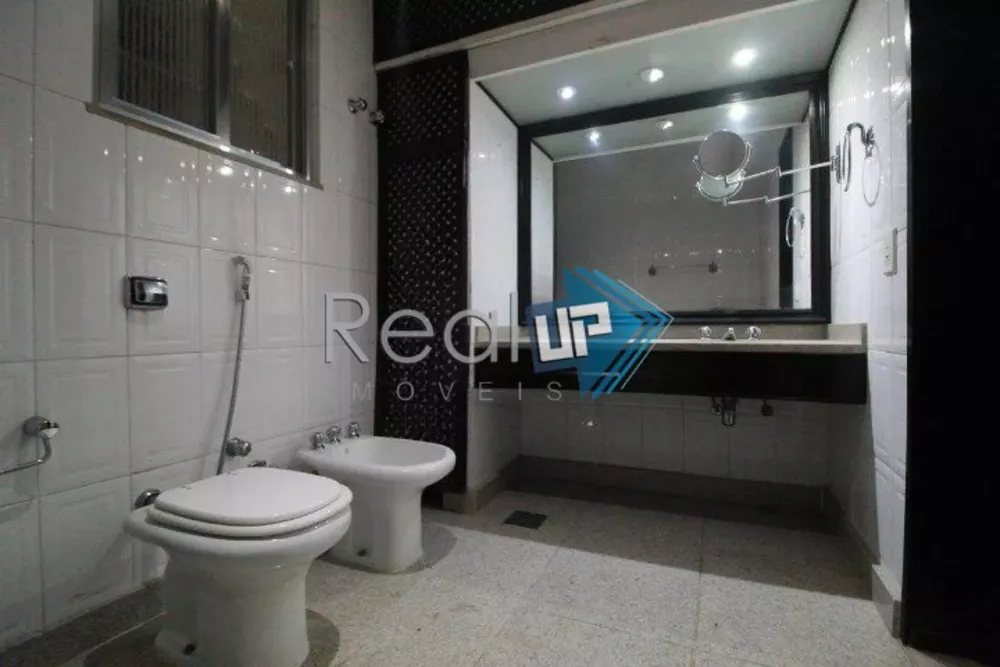 Apartamento, 3 quartos, 215 m² - Foto 31